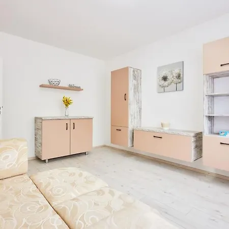 Apartment Zoe Apartman, Koezponthoz Koezel *